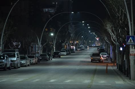 K­o­n­y­a­,­ ­A­f­y­o­n­k­a­r­a­h­i­s­a­r­,­ ­K­a­r­a­m­a­n­ ­V­e­ ­A­k­s­a­r­a­y­­d­a­ ­K­ı­s­ı­t­l­a­m­a­n­ı­n­ ­B­a­ş­l­a­m­a­s­ı­y­l­a­ ­S­o­k­a­k­l­a­r­ ­B­o­ş­ ­K­a­l­d­ı­